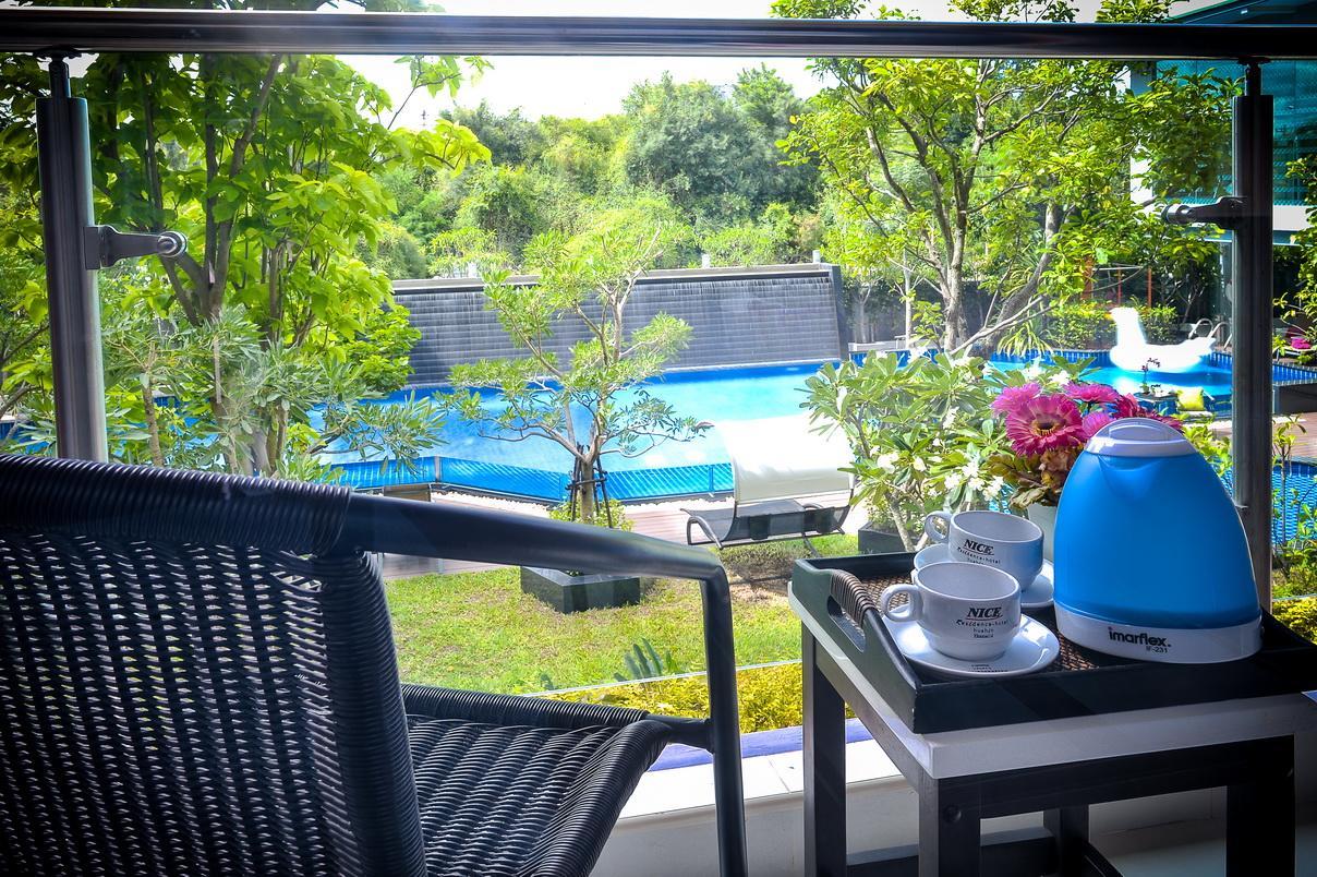 Nice Residence Hotel Huahin - Sha Extra Plus Eksteriør billede